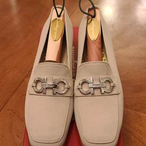 Salvatore Ferragamo Beige Loafers